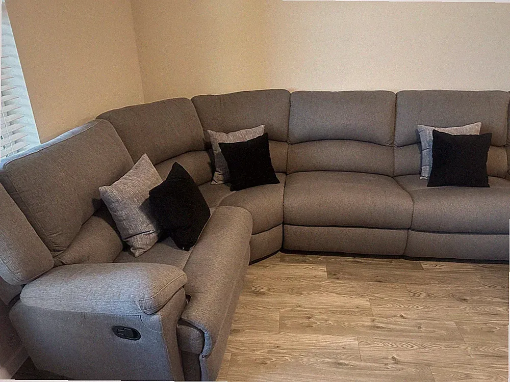Kensington 6-Piece Modular Reclining Sectional with Chaise